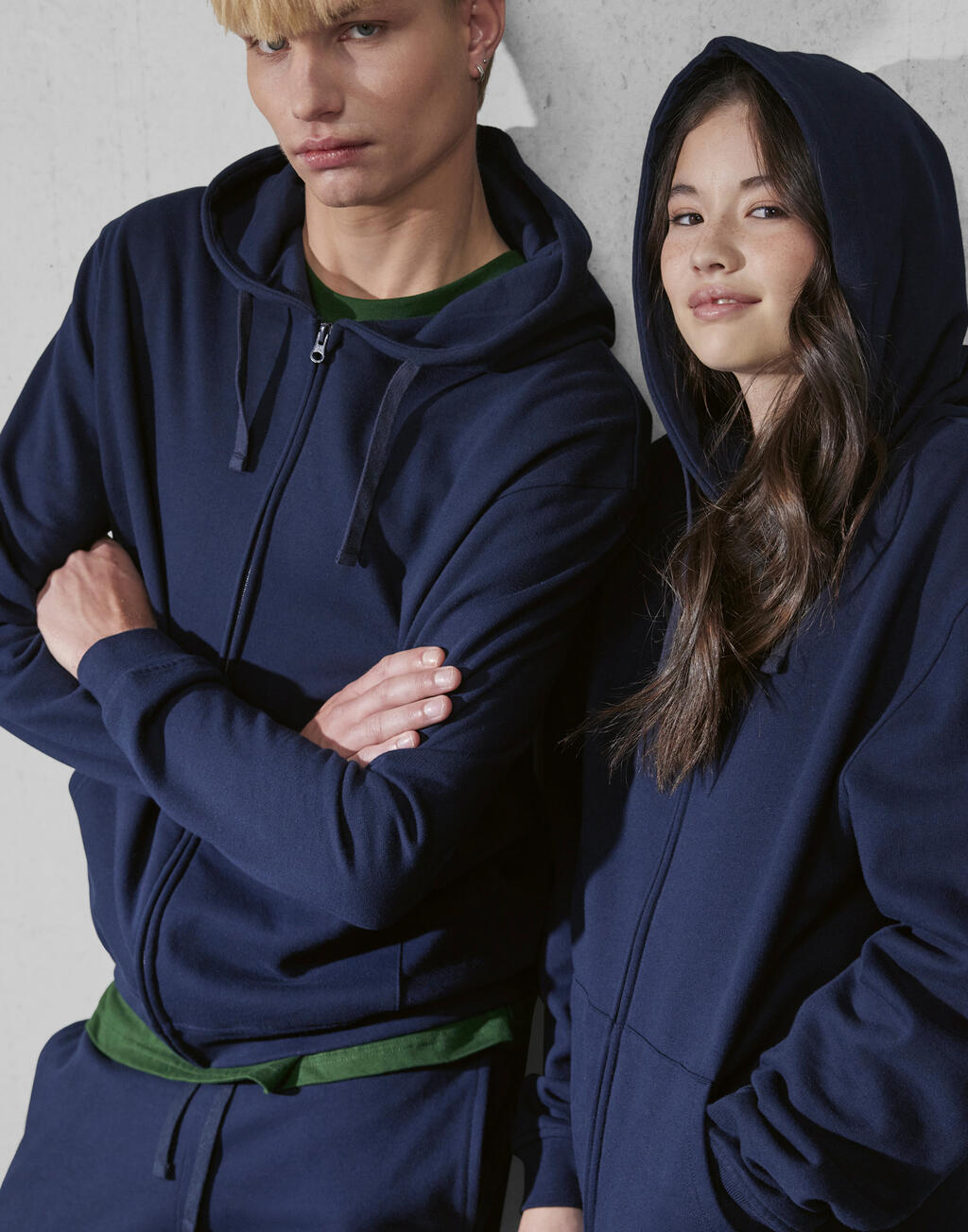 B&C ID.334 Zip Hood